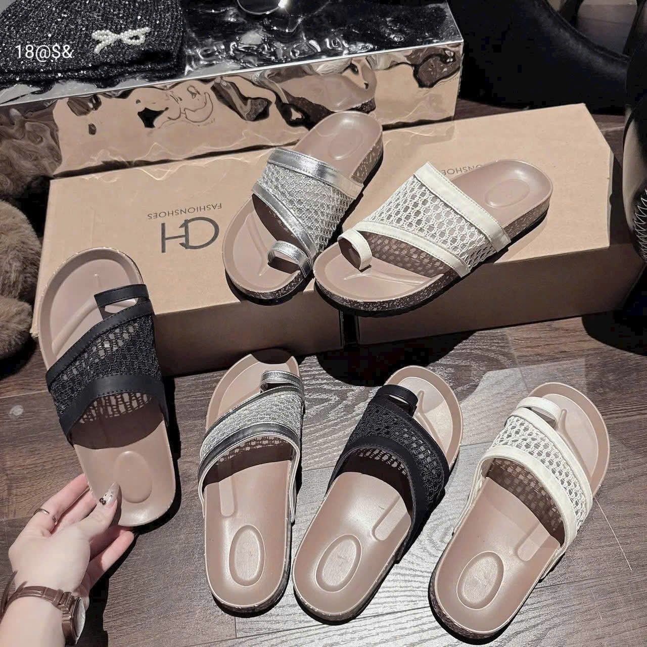 Dép xỏ ngón lưới - Ảnh 3