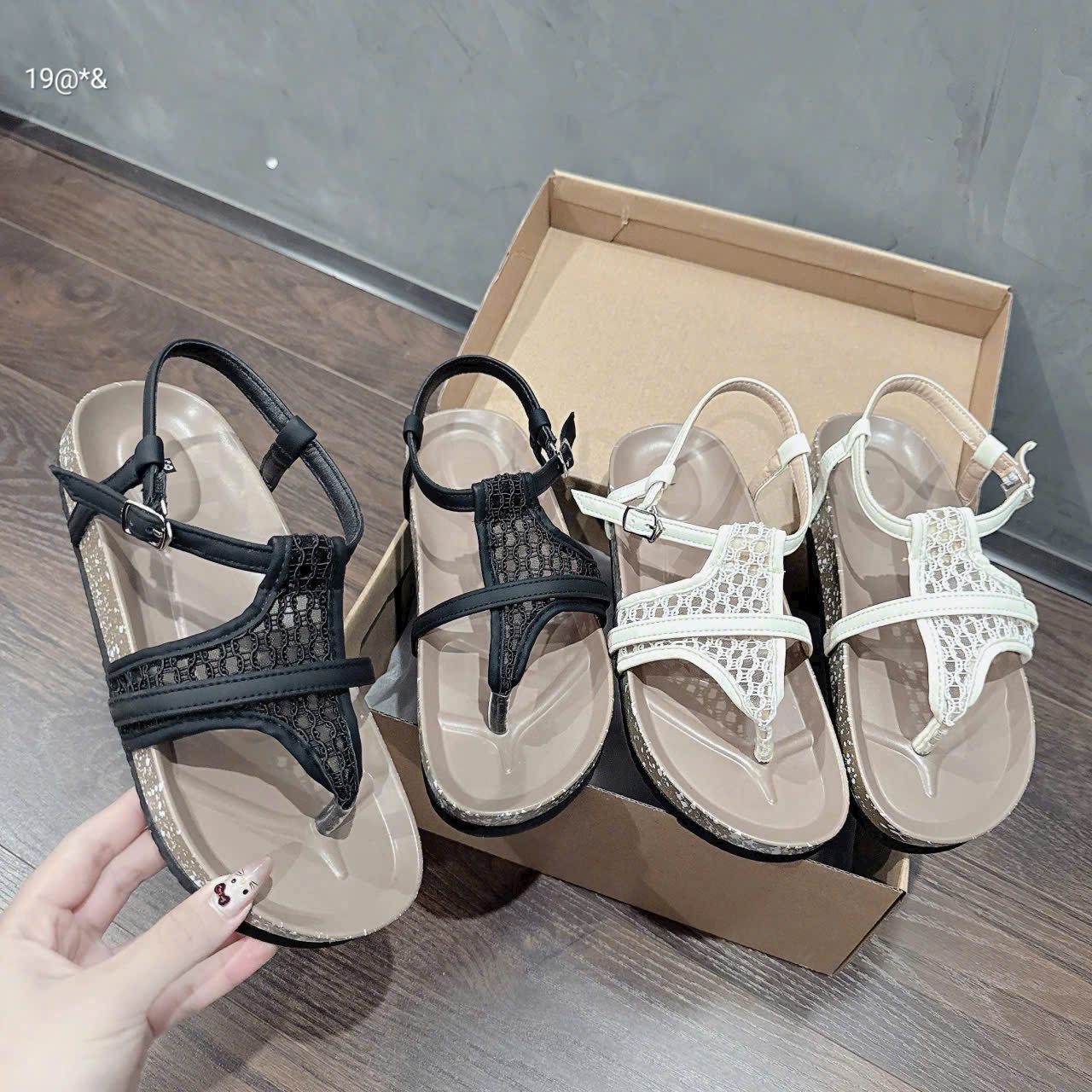 Sandal xỏ ren lưới xinh đế trấu êm