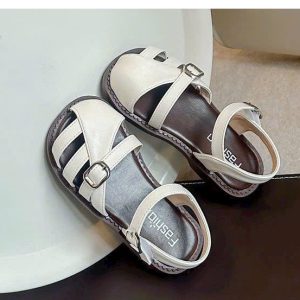 Sandal xinh xinh,QC siêu nhẹ,fullbox.