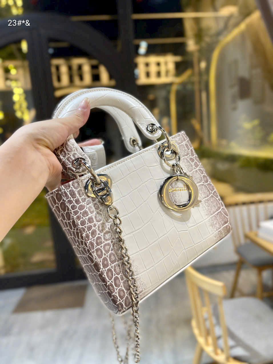 Dior da cá sấu đẹp xuất sắc