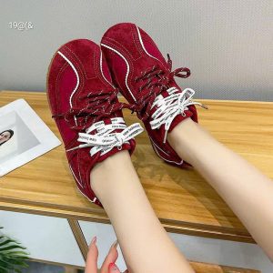 Xuất sắc chị em ơi -sắc đỏ cuối năm lên ngôi đẹp xĩu