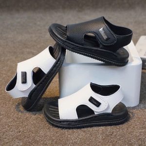 Sandal bé