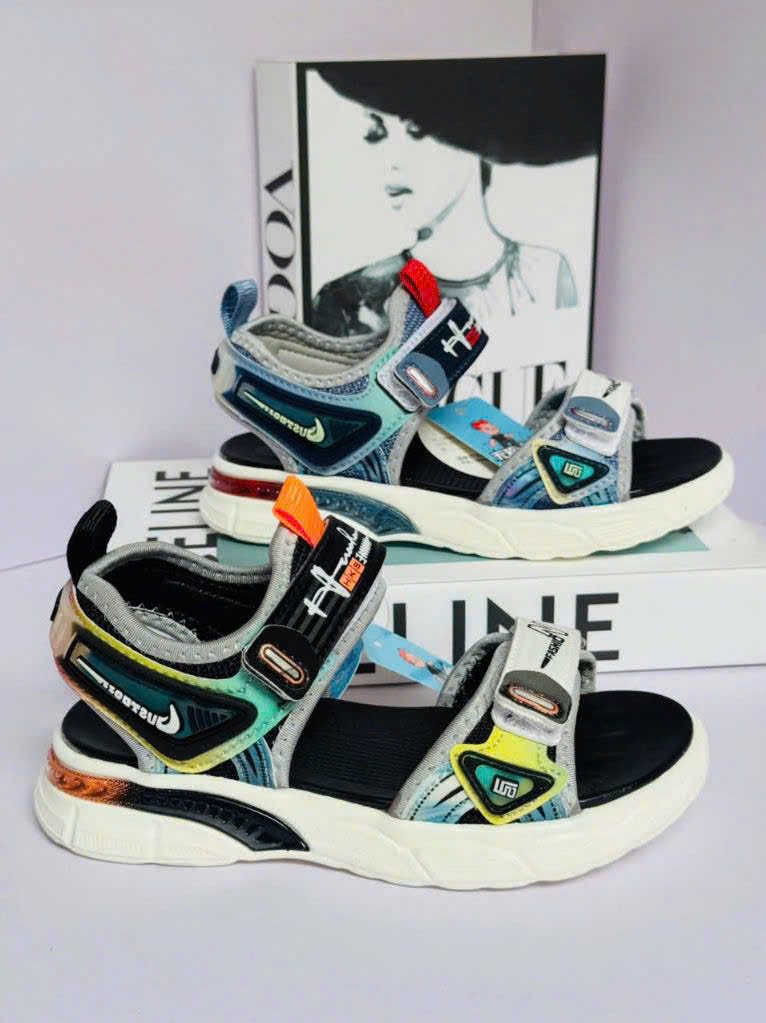Sandal cao cấp nội địa