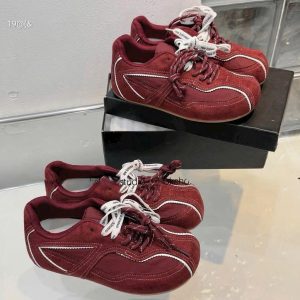 Sắc đỏ cuối năm lên ngôi  Thể thao QC