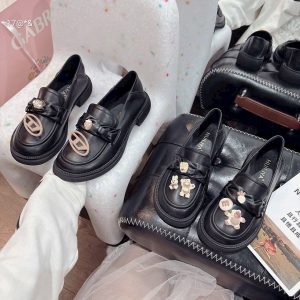 mọi tic kèm hộp ..4-chất liệu ; da  xịn đế đúc