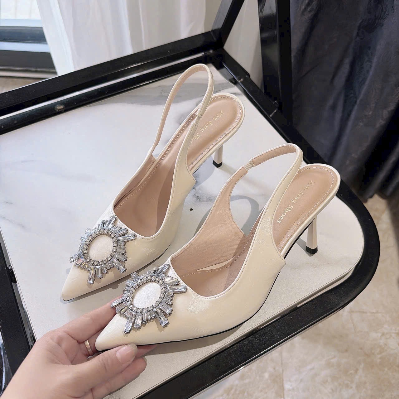 Gót khoá đá Size 35/39 Gót cao 7cm Chất da mềm êm - Ảnh 2