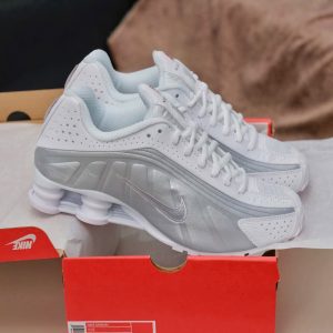 Nike Shox R4 White Metallic Silver