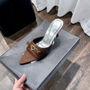 Giày cao gót xinh lắm luôn ạ cao 7p