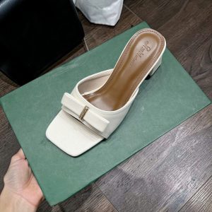 Dép mẫu mới 5p