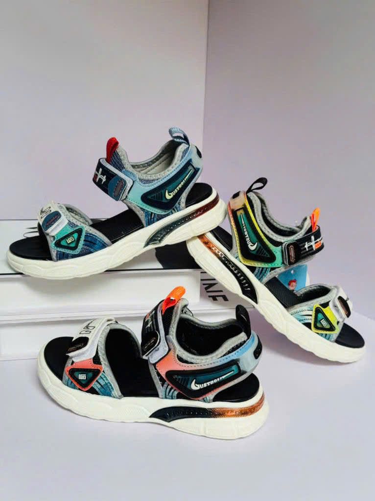 Sandal cao cấp nội địa